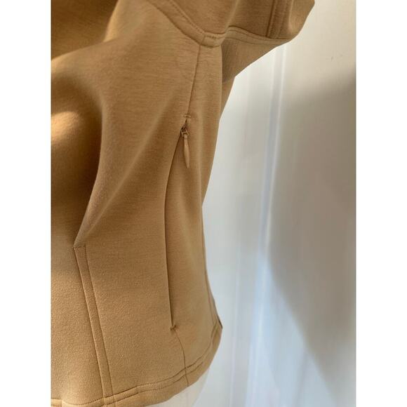 Lululemon Gathered Waist Crew Pullover - Picture 6 of 7